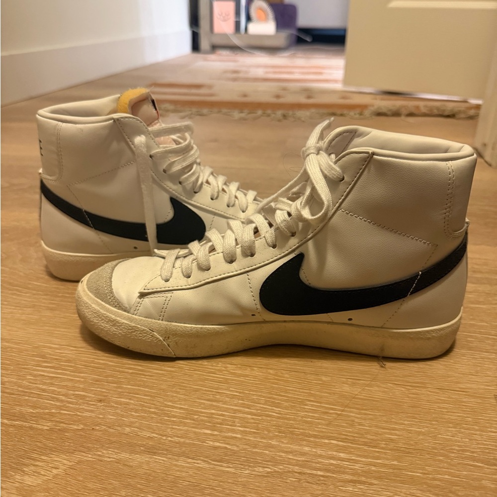Nike White and Black High-Top Sneakers with Vintage Design